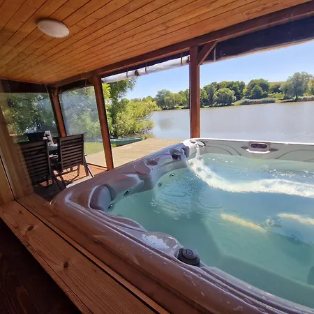 Apartamento Panoráma Horgászház *