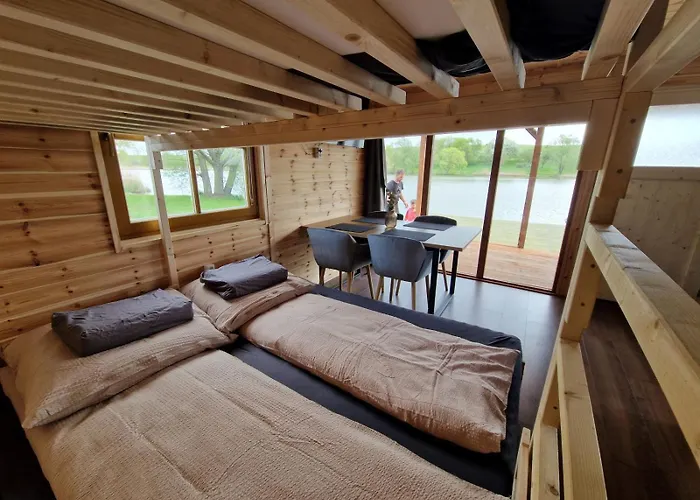 Panorama Horgaszhaz 公寓